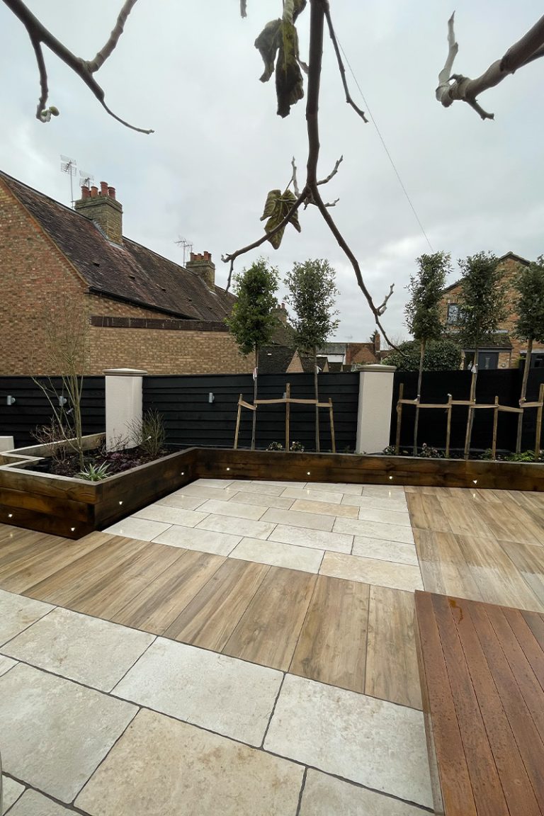 Wards Builders & Developers Ltd - Landscaping - Ampthill - 17