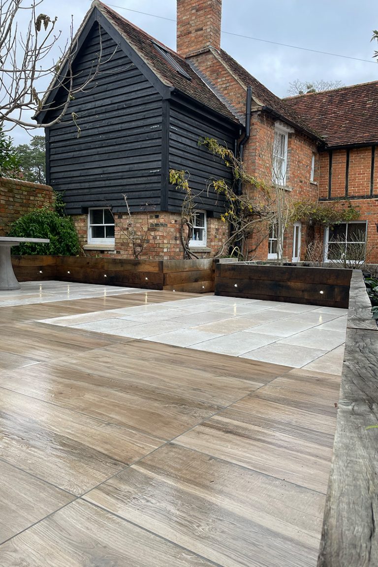 Wards Builders & Developers Ltd - Landscaping - Ampthill - 25