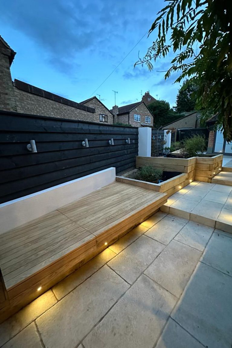 Wards Builders & Developers Ltd - Landscaping - Ampthill - 33