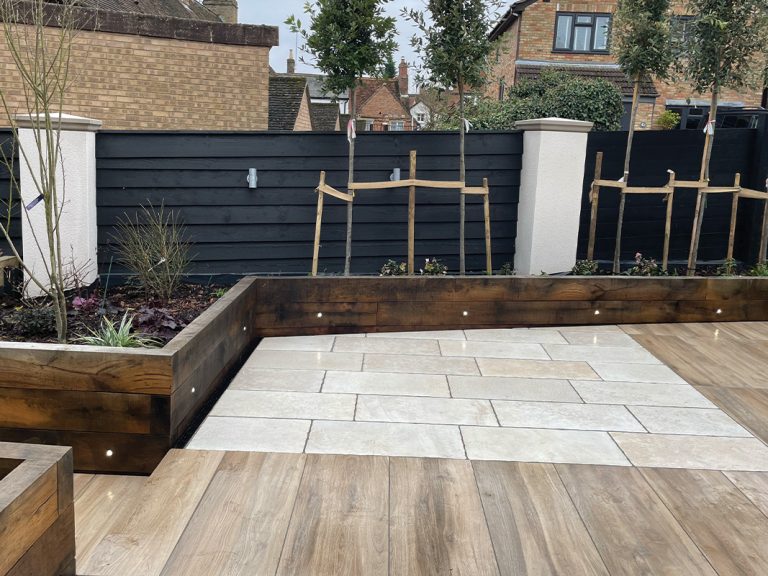 Wards Builders & Developers Ltd - Landscaping - Ampthill - 36