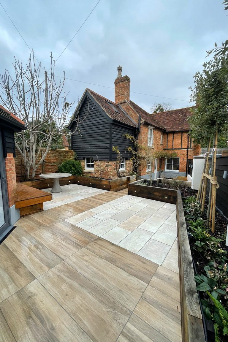 Wards Builders & Developers Ltd - Landscaping - Ampthill - 4