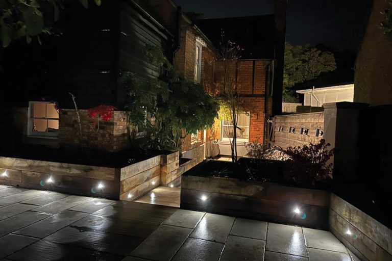 Wards Builders & Developers Ltd - Landscaping - Ampthill - 41