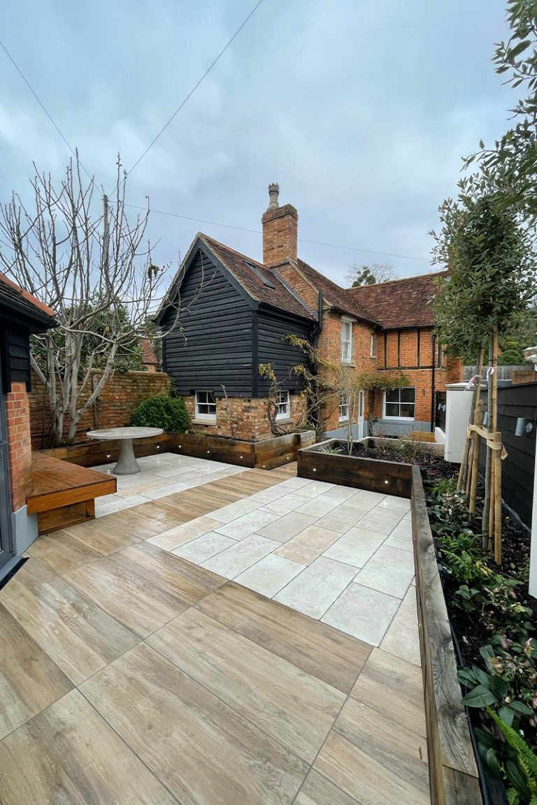 Wards Builders & Developers Ltd - Landscaping - Ampthill - 6