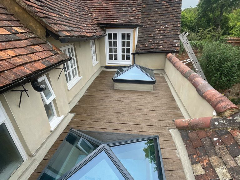 Wards Builders & Developers Ltd - Roof terrace - Ampthill - 6